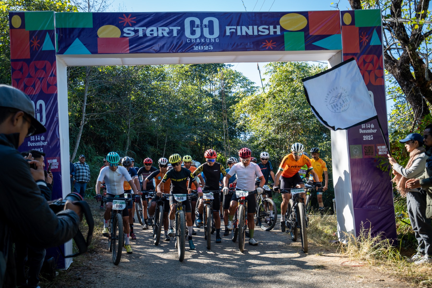 Mountain bike race start